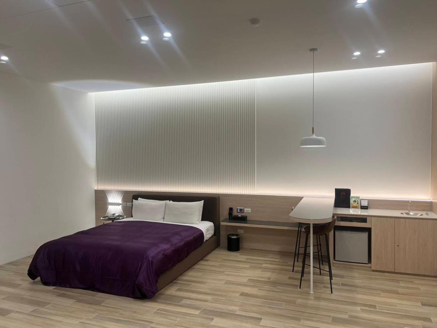 Chateau Boutique Motel Taichung Exterior foto
