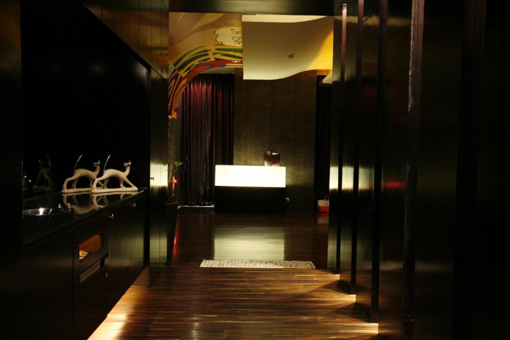 Chateau Boutique Motel Taichung Exterior foto